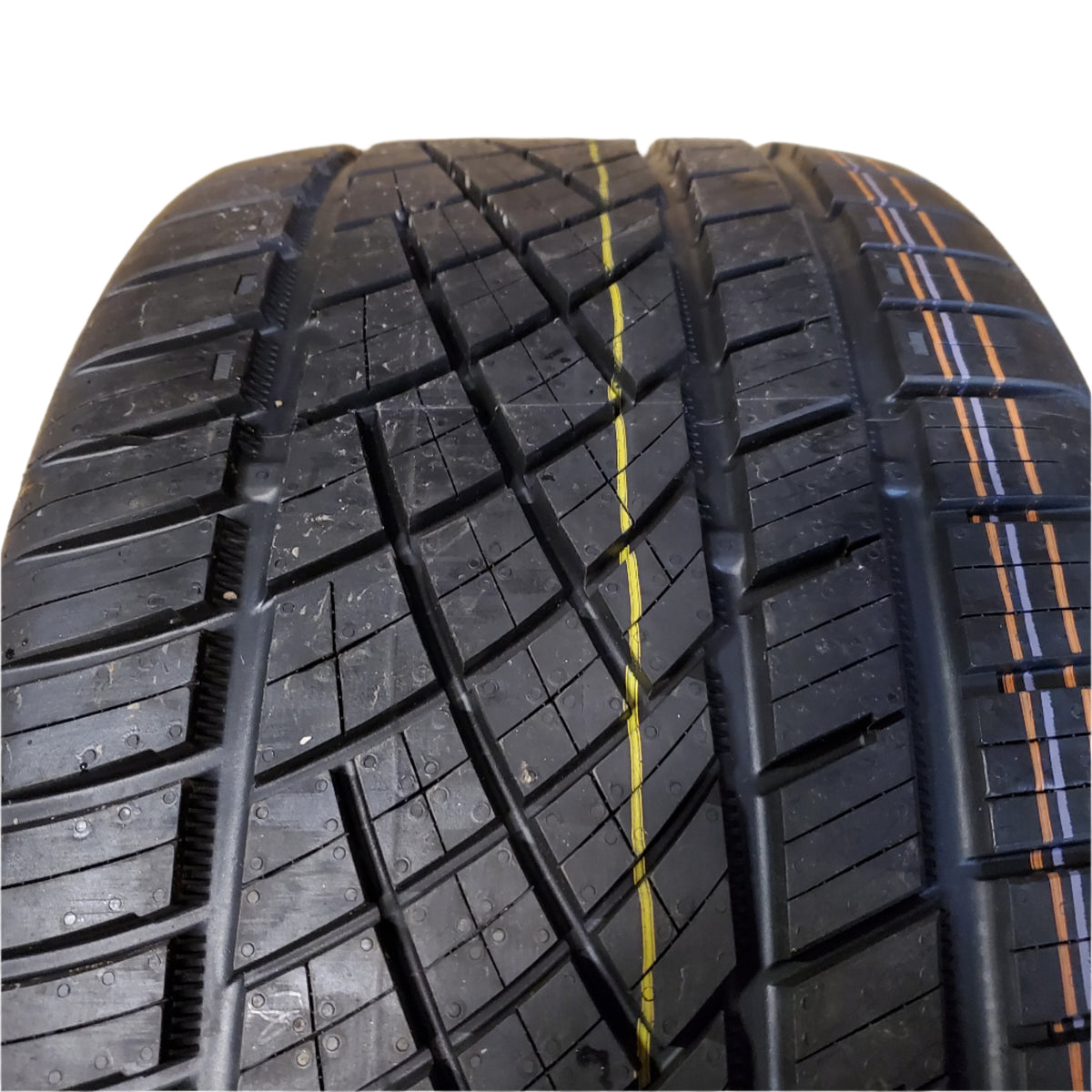 CONTINENTAL EXTREMECONTACT DWS06 PLUS BSW P 285 35 19 99Y UHP TIRE 1557351
