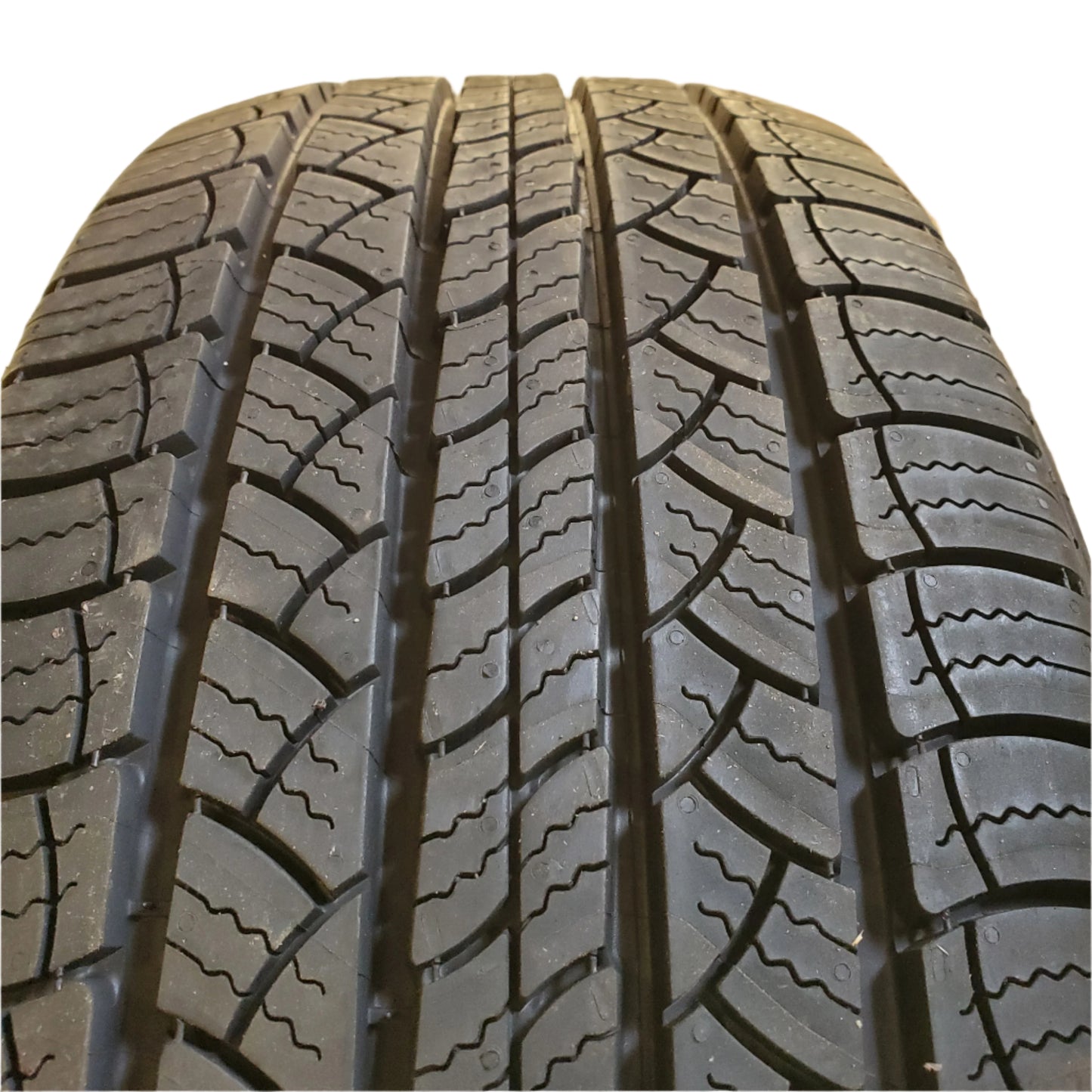 NOS MICHELIN LATITUDE TOUR BSW P 245 60 18 105T ALL SEASON TIRE 35664