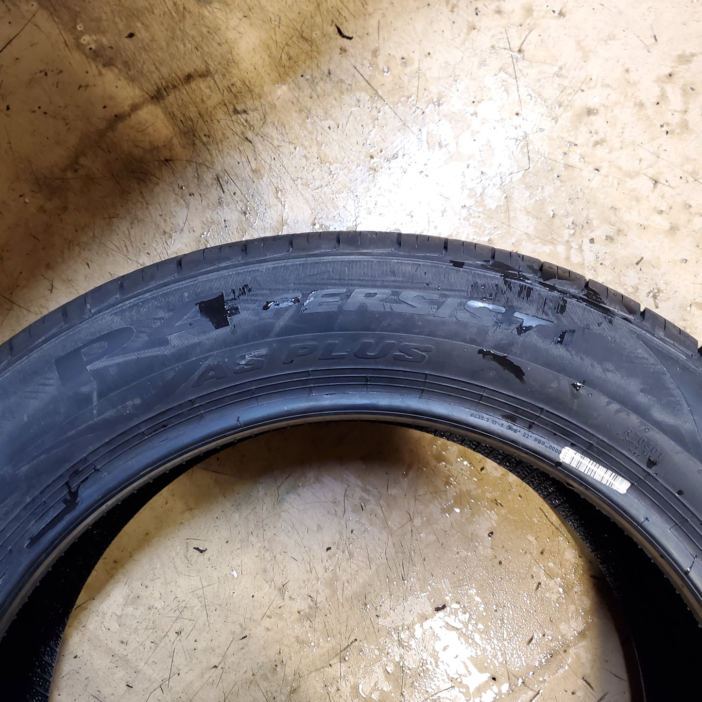 PIRELLI P4 PERSIST AS PLUS BSW P 215 55 17 94V ALL SEASON TIRE 4077300