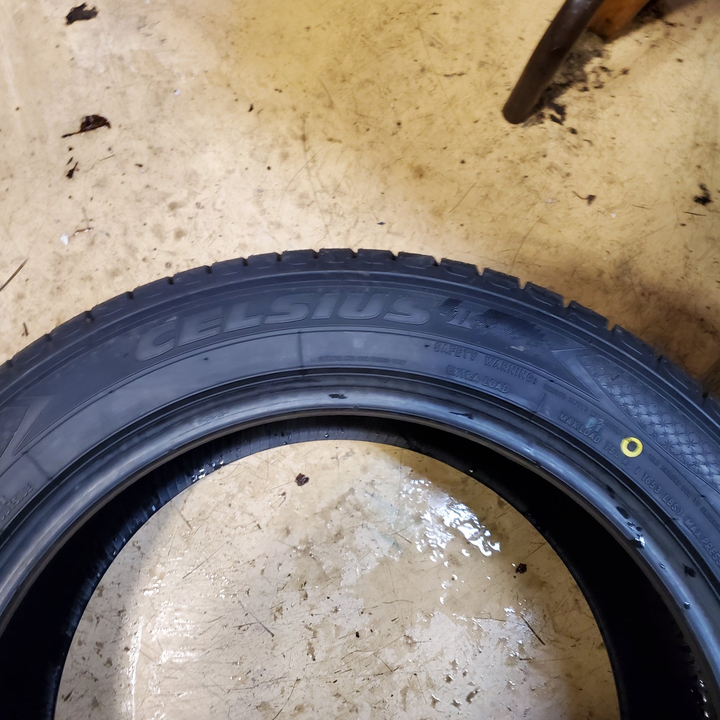 TOYO CELSIUS II BSW P  215 55 17 98V ALL WEATHER TIRE 239170