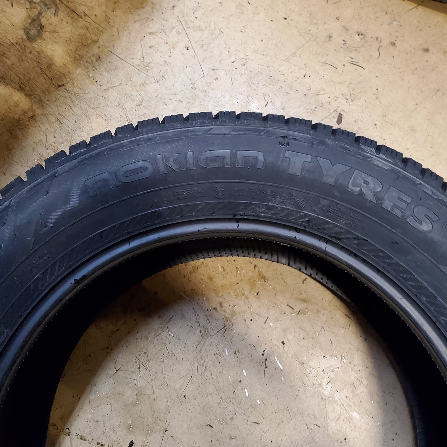 2 NOKIAN HAKKAPELIITTA R5 SUV BSW P 275 55 20 117R XL WINTER TIRE T432251
