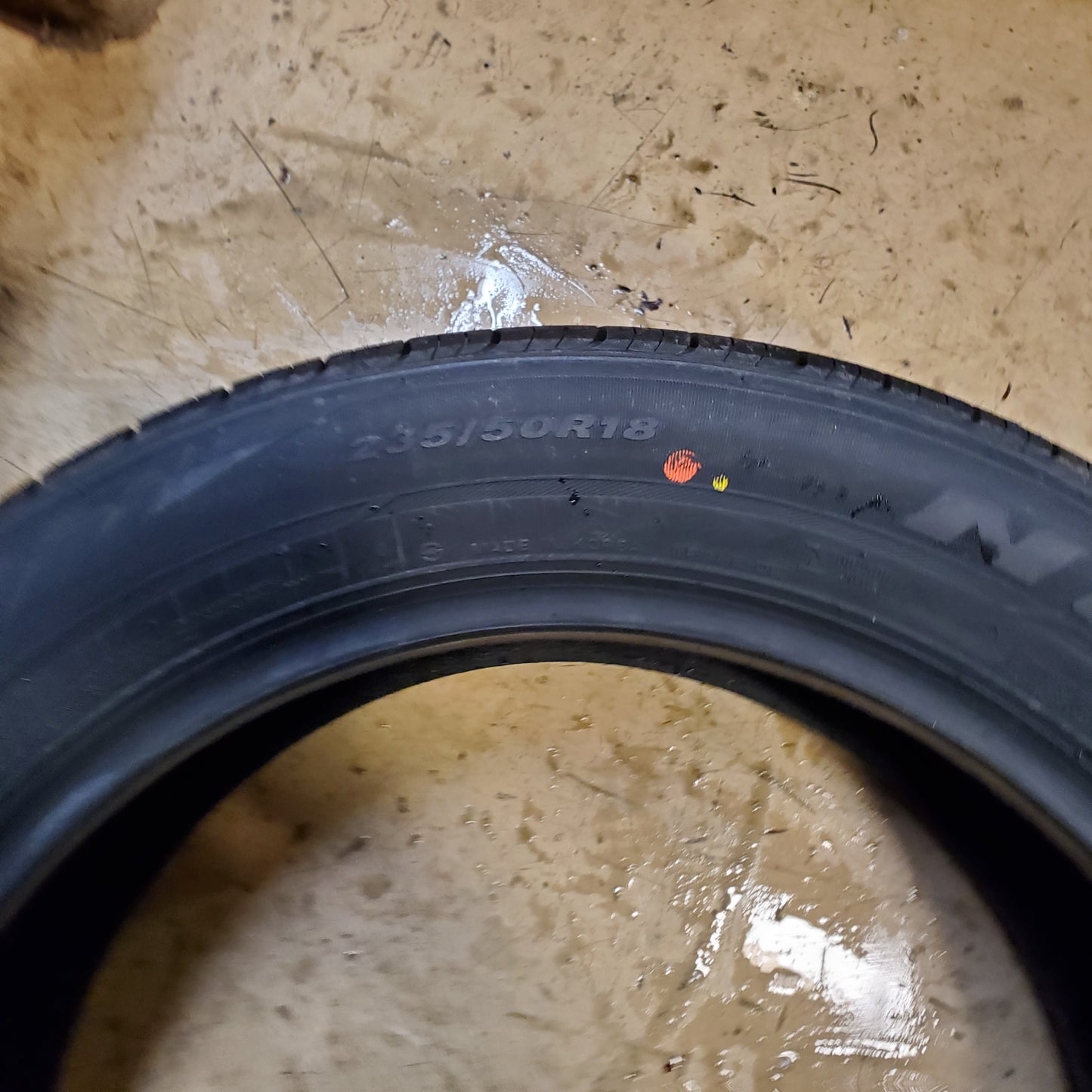 NEXEN NPRIZ AH8 235 50 18 97H ALL SEASON TIRE 15356NXK