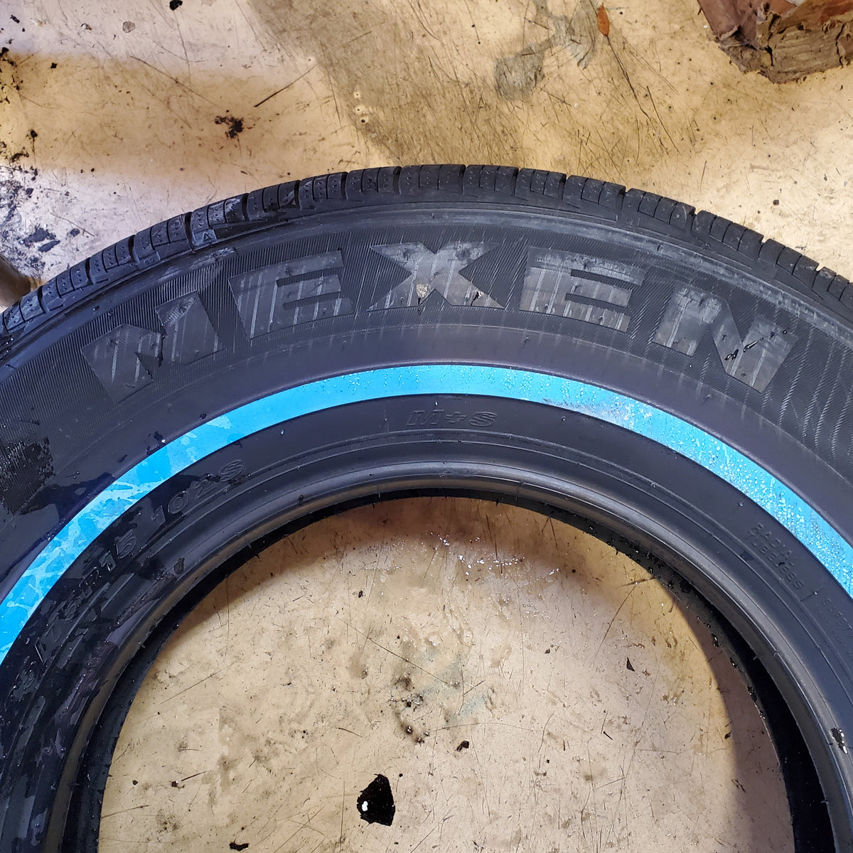 4 NEXEN NPRIZ AH5 OWL P 225 75 15 102S HIGHWAY TIRE 15407NXK