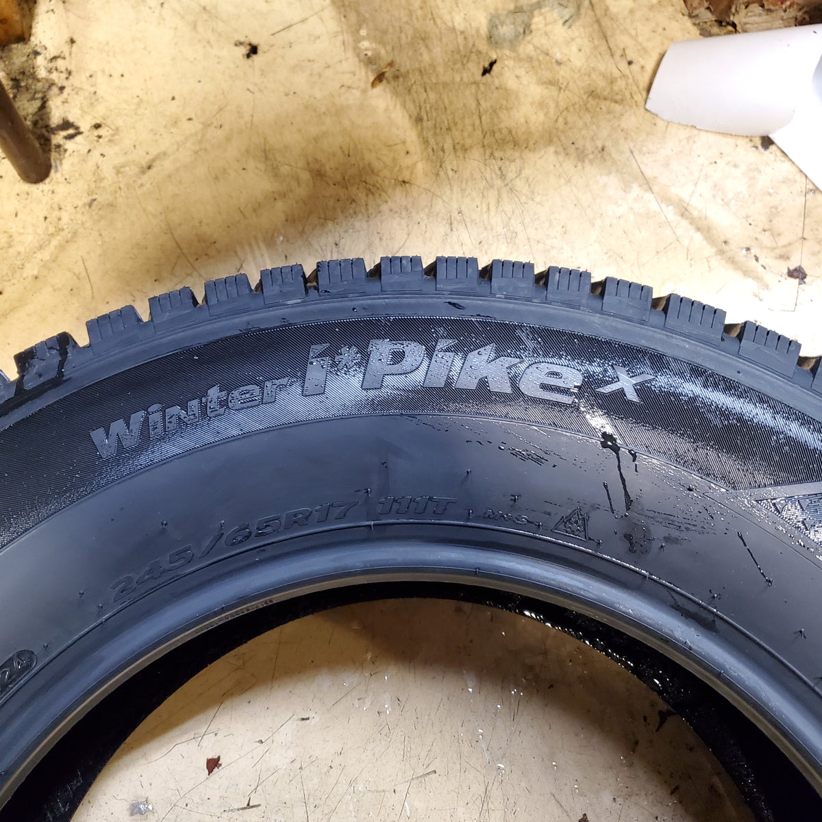 HANKOOK WINTER I PIKE X BSW P 245 65 17 111T WINTER TIRE 1026053