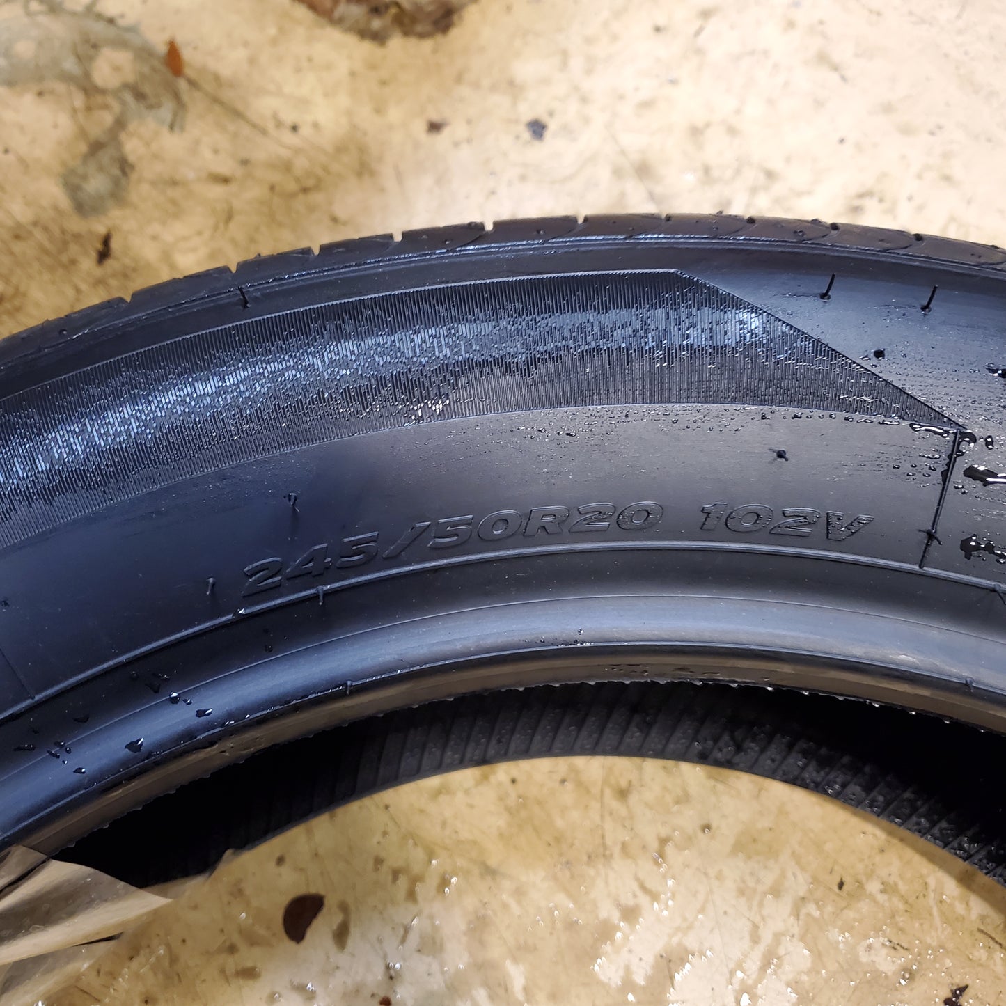 HANKOOK VENTUS S1 NOBLE2 BSW P 245 50 20 102V UHP TIRE 1022658
