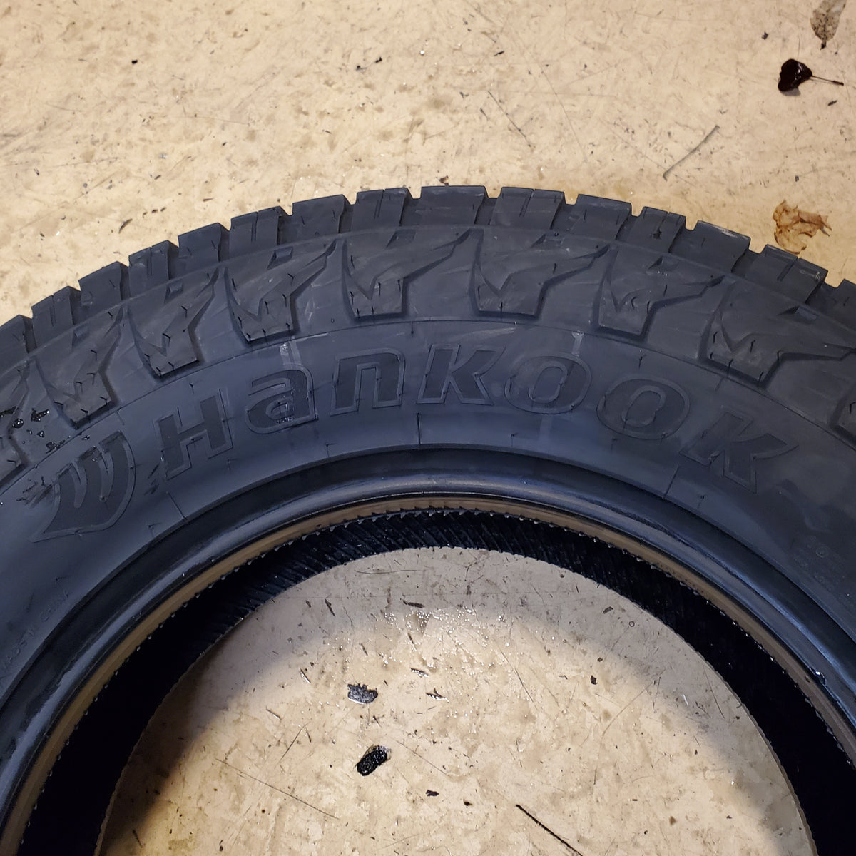 HANKOOK DYNAPRO AT2 XTREME (RF12) BSW LT 275 70 18 125/122S 10PLY ALL TERRAIN TIRE 2021641