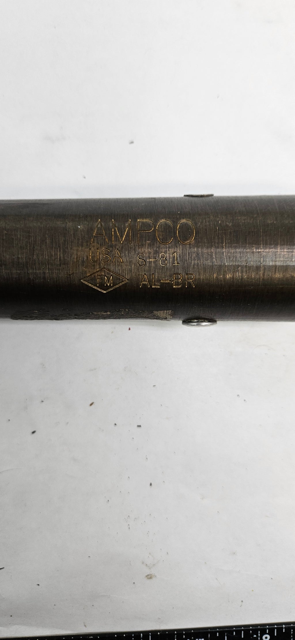 USED AMPCO SAFETY TOOLS ROUND POINT SHOVEL NON-SPARKING NON-MAGNETIC CORROSION RESISTANT LONG HANDLE S-81FG