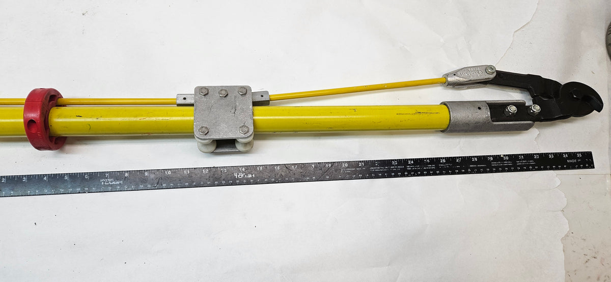 HASTINGS FIBERGLASS RATCHET CUTTER WITH ACSR CUTTER HEAD, 6 FT 11 006 (A)