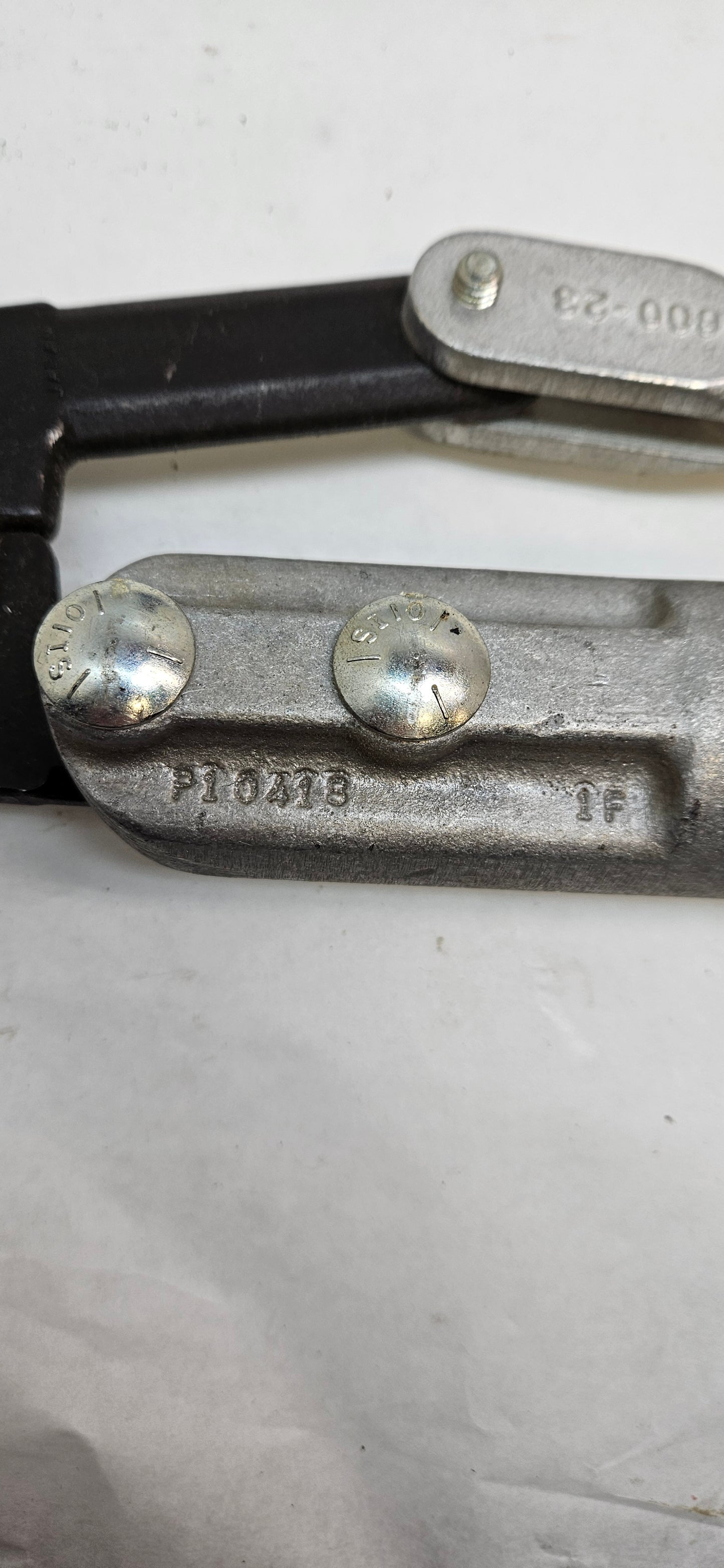 HASTINGS FIBERGLASS RATCHET CUTTER WITH ACSR CUTTER HEAD, 6 FT 11 006 (A)