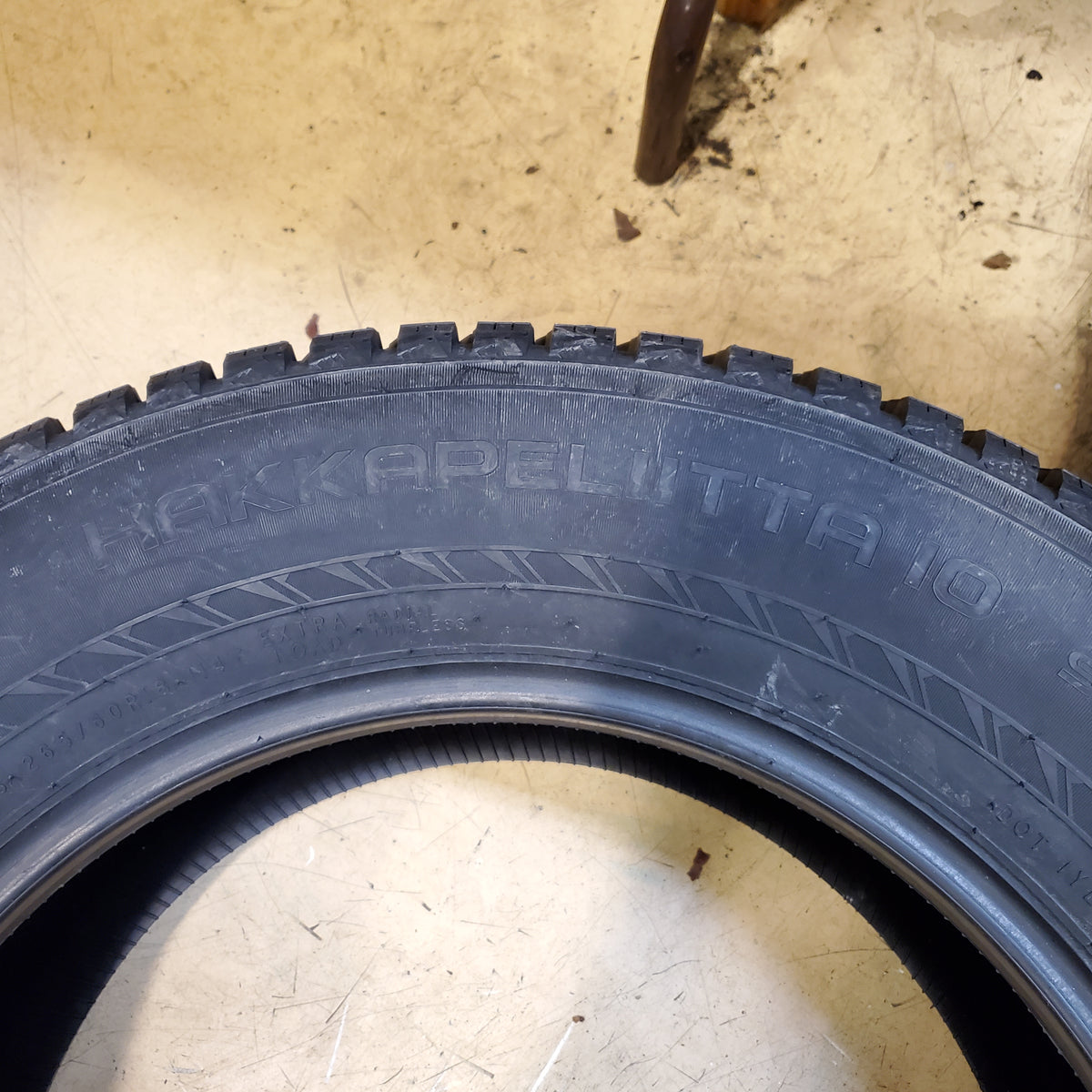4 NOKIAN HAKKAPELIITTA 10 SUV STUDDED P 265 60 18 114T XL WINTER TIRE TS32493
