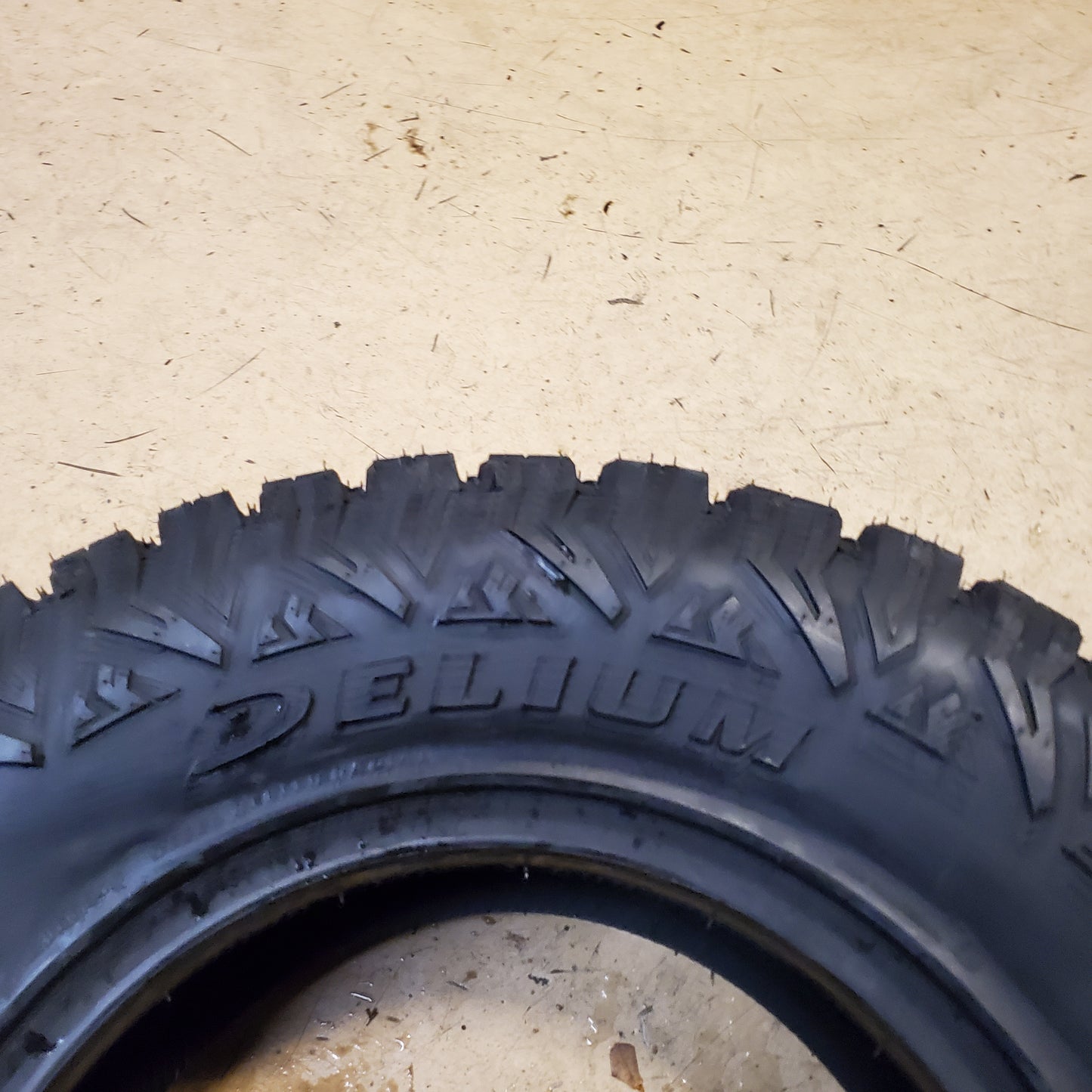 DELIUM TERRA RAIDER A/TX KU-257 BSW LT 285 70 17 123/120Q 10PLY ALL TERRAIN TIRE D268770