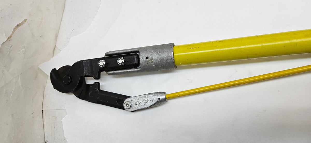 HASTINGS FIBERGLASS RATCHET CUTTER WITH ACSR CUTTER HEAD, 6 FT 11 006 (B)