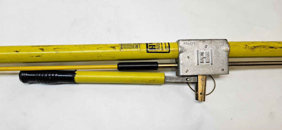 HASTINGS FIBERGLASS RATCHET CUTTER WITH ACSR CUTTER HEAD, 6 FT 11 006 (B)