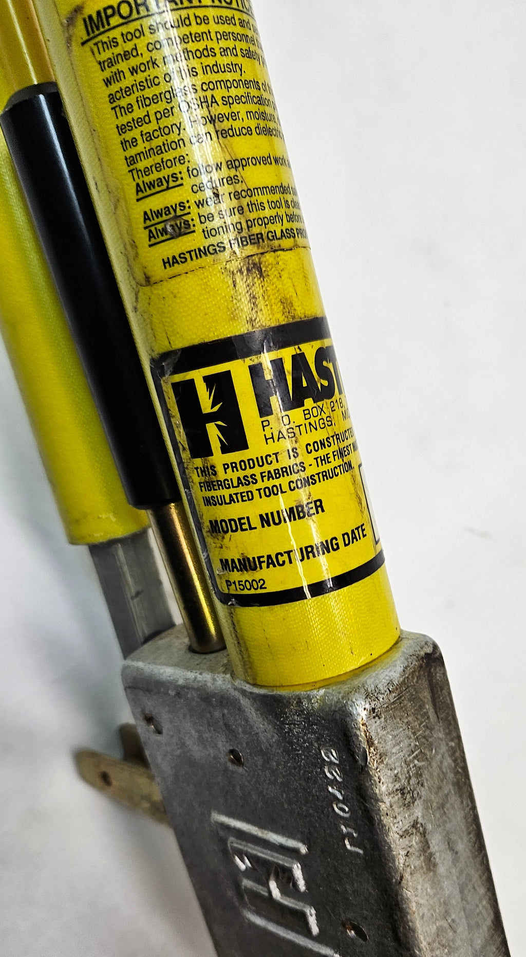 HASTINGS FIBERGLASS RATCHET CUTTER WITH ACSR CUTTER HEAD, 6 FT 11 006 (B)
