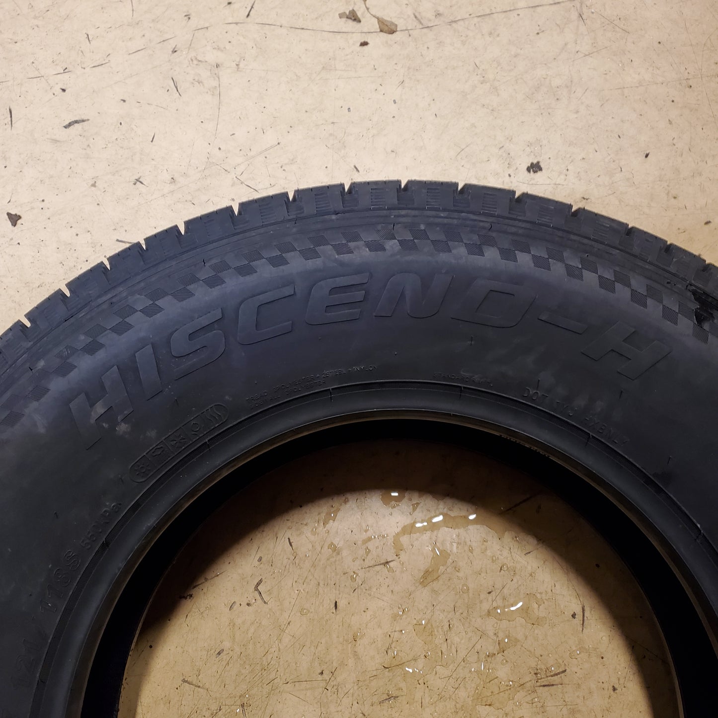 BLACKHAWK HISCEND-H HT01 LT 245 75 17 121/118S 10 PLY ALL SEASON TIRE 5545895V