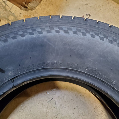 BLACKHAWK HISCEND-H HT01 LT 245 75 17 121/118S 10 PLY ALL SEASON TIRE 5545895V