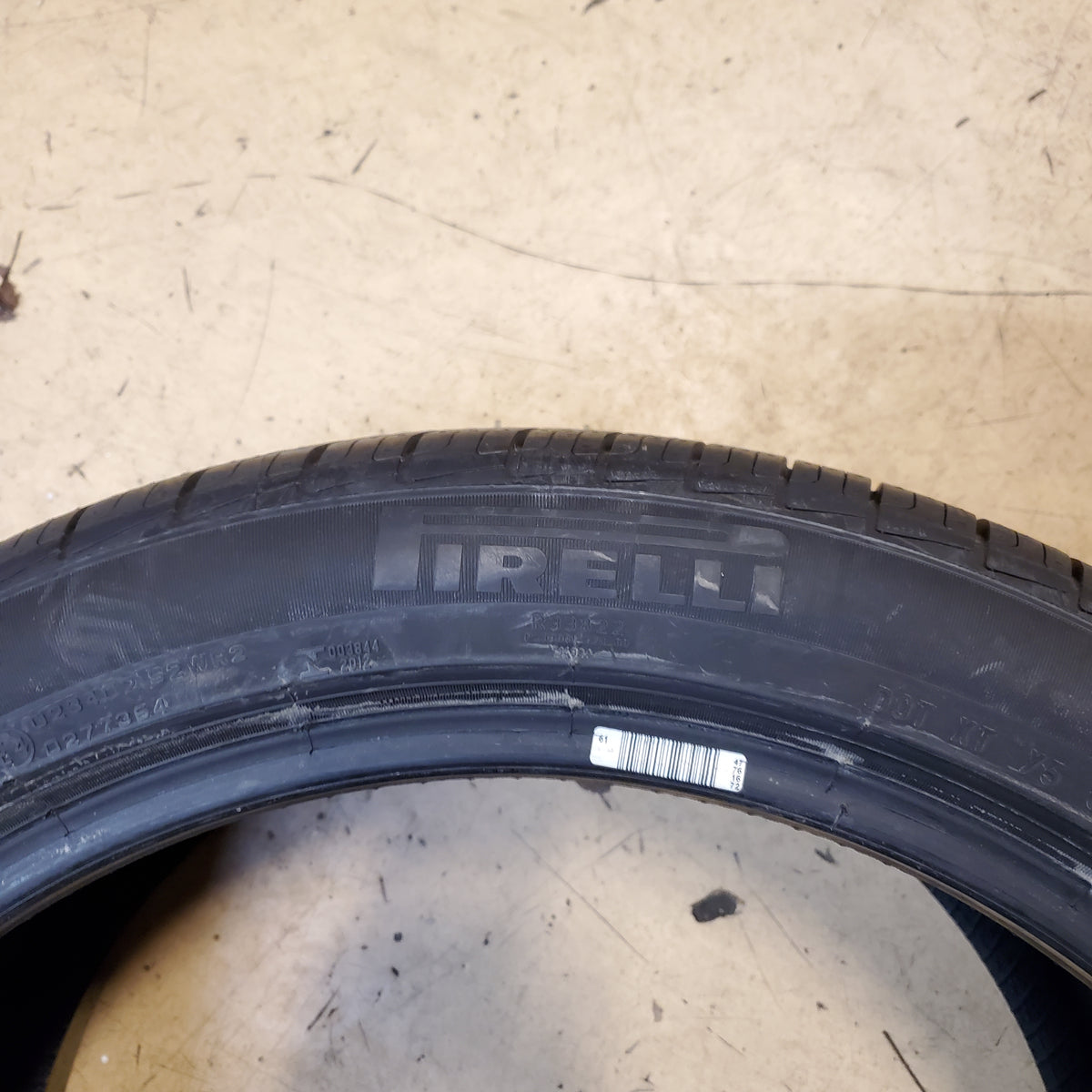 PIRELLI CINTURATO P7 ALL SEASON BSW P 315 35 20 110V PORSCHE TIRE 2500600