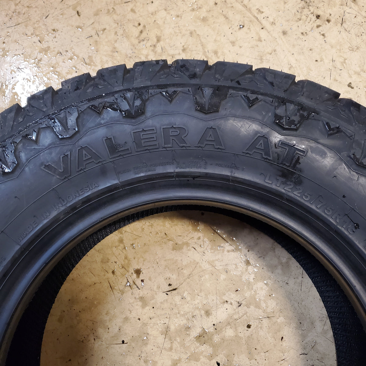 PRIMEWELL VALERA AT BSW LT 225 75 16 115/112S 10 PLY ALL TERRAIN TIRE AP357