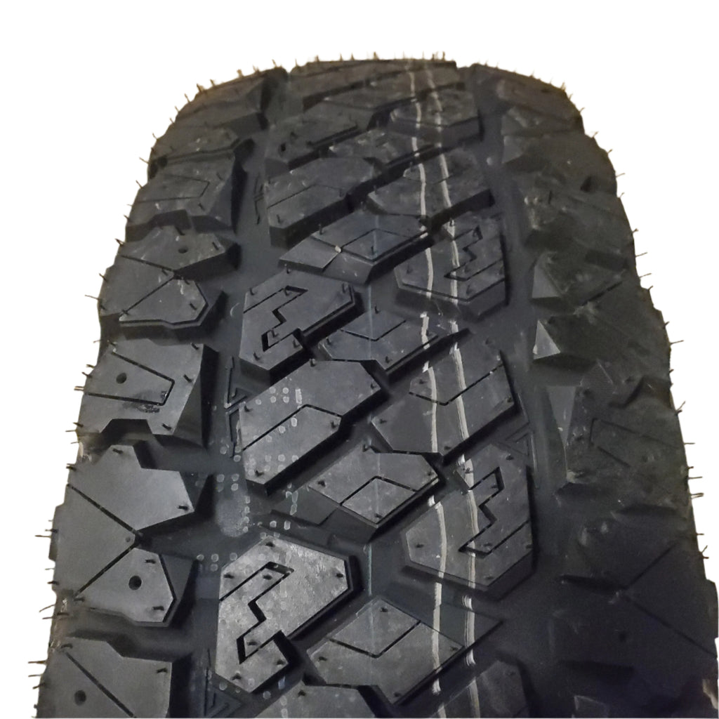 NOS THUNDERER RANGER A/TR BSW P 245 75 16 111T ALL TERRAIN TIRE TH1703