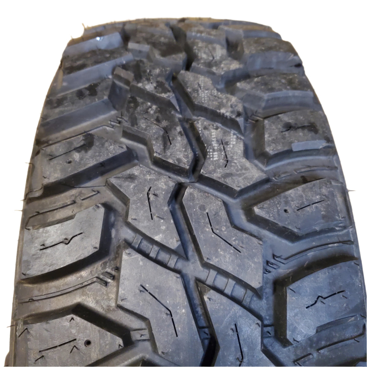 MASTERCRAFT COURSER MXT OWL LT 305 70 16 124/121Q 10 PLY MUD TIRE 175066009