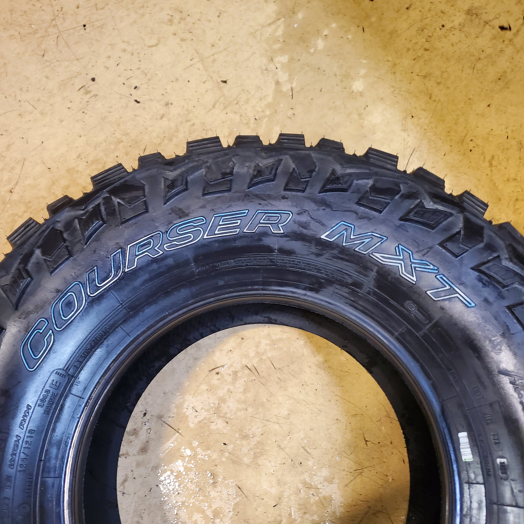 MASTERCRAFT COURSER MXT OWL LT 305 70 16 124/121Q 10 PLY MUD TIRE 175066009