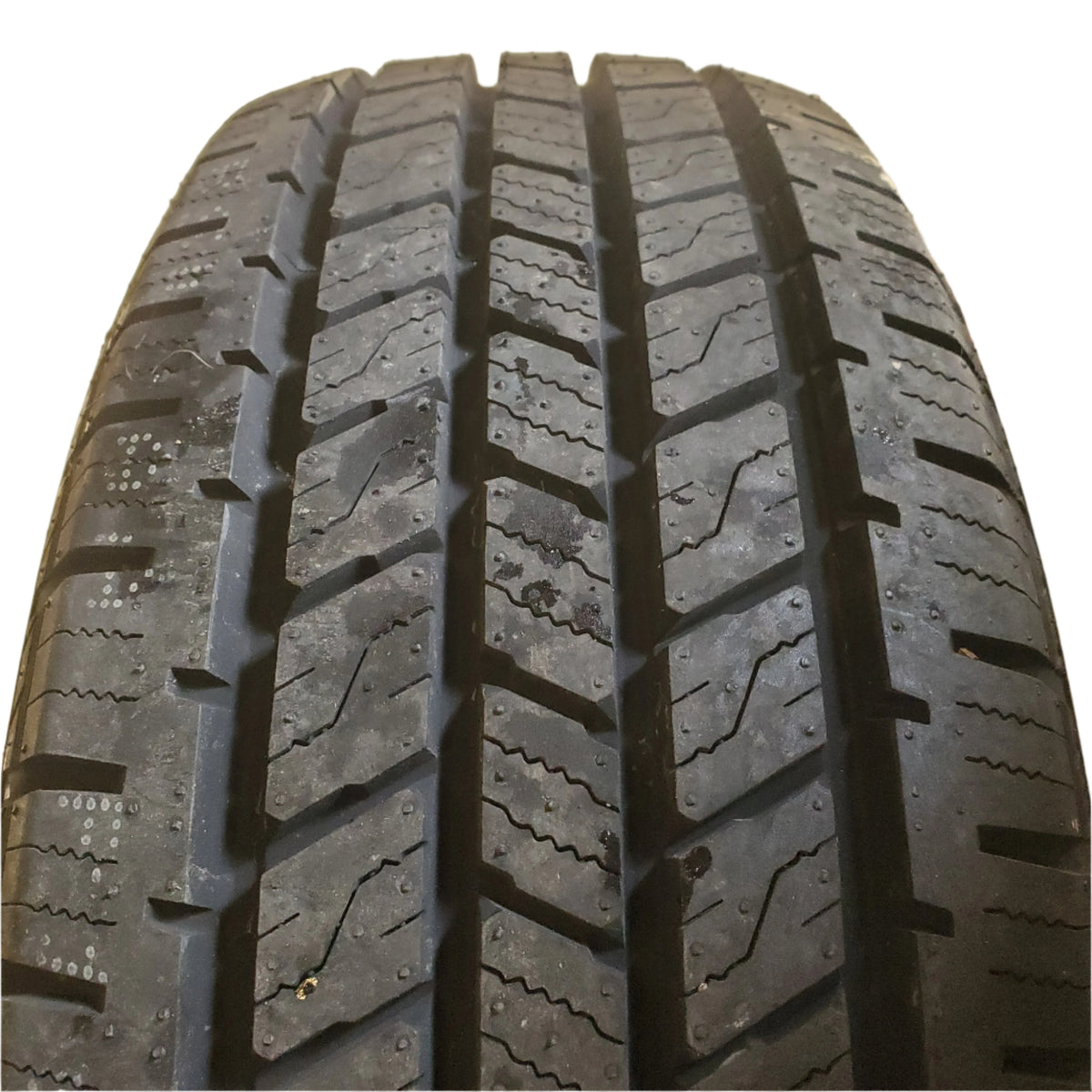 SUMMIT HT II TRAIL CLIMBER BSW P 235 65 16C 121/119R ALL SEASON TIRE 10494