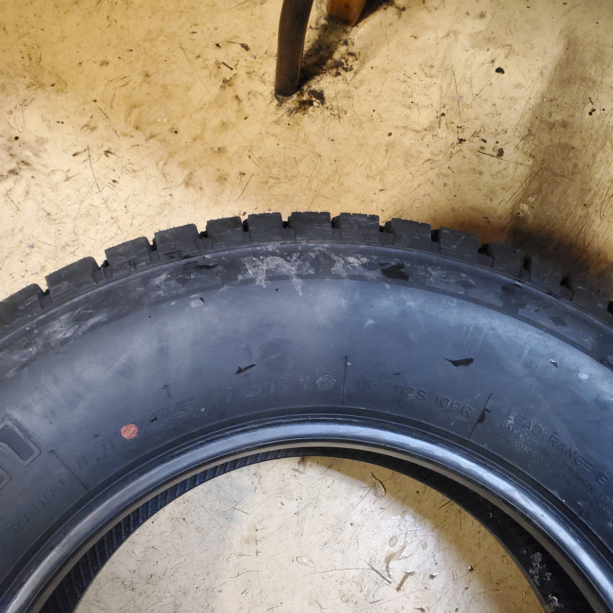 TRAIL GUIDE ALL TERRAIN BSW LT 225 75 16 115/112S 10PLY TIRE TGT26