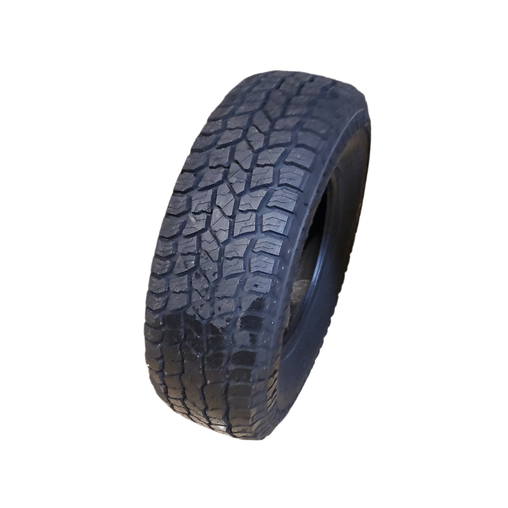 SUMMIT TRAIL CLIMBER AT02 BSW P 265 75 16 116S ALL SEASON TIRE 20903