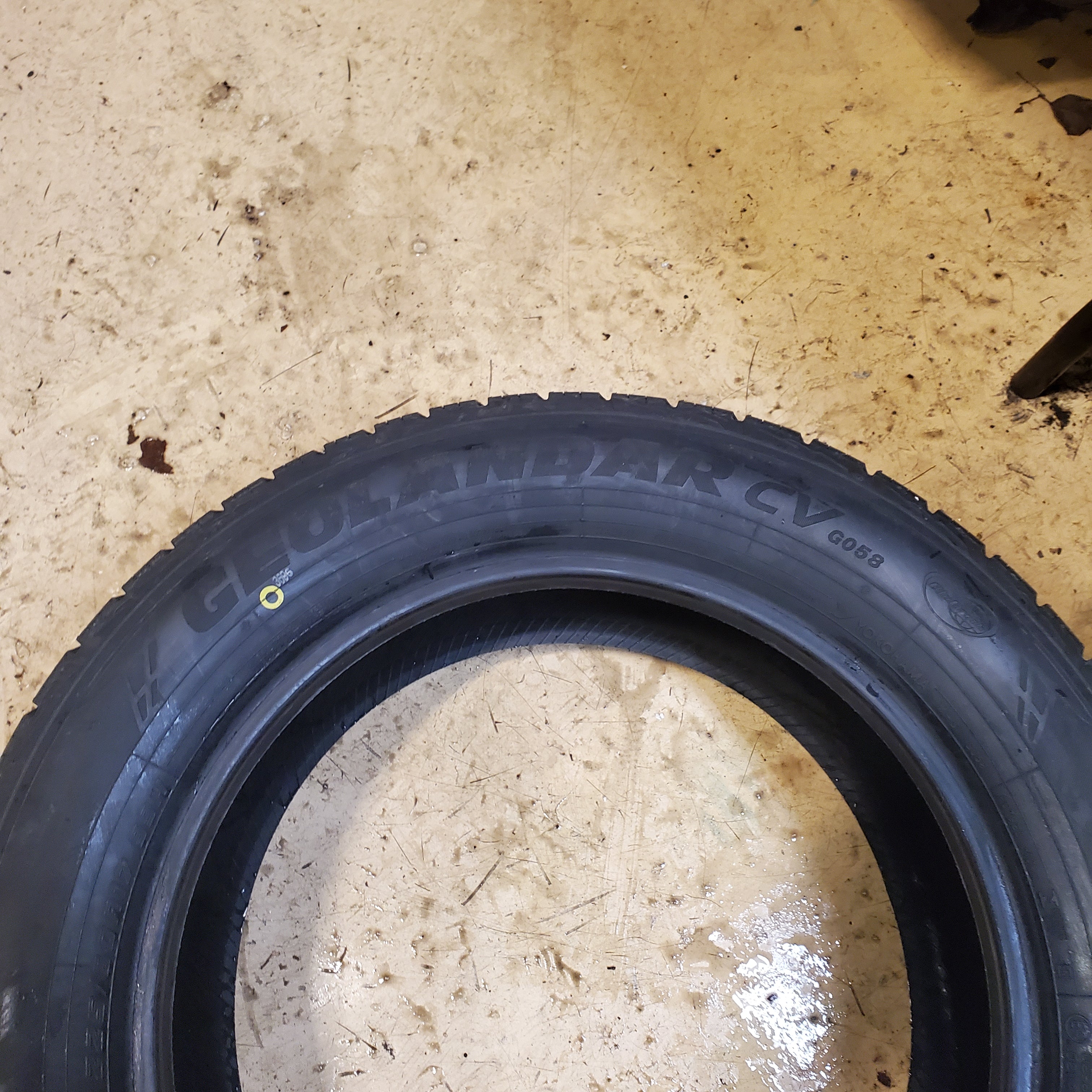 2 YOKOHAMA GEOLANDAR CV GO58 BSW P 225 60 17 99H ALL SEASON TIRE 110105815