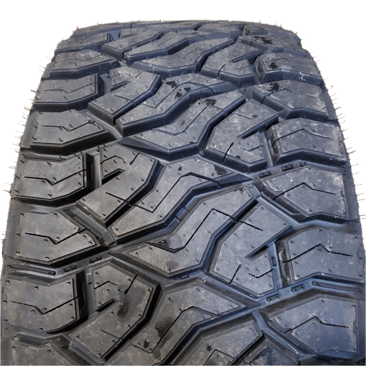 2 VENOM POWER TERRA HUNTER R/T PLUS LT 33 13.50 22 114Q RUGGED TERRAIN CVPRT11