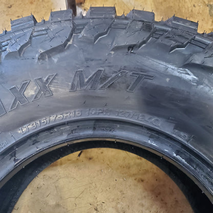 LANDSPIDER WILDTRAXX M/T BSW LT 315 75 16 127/124Q 10 PLY MUD TIRE EMT006