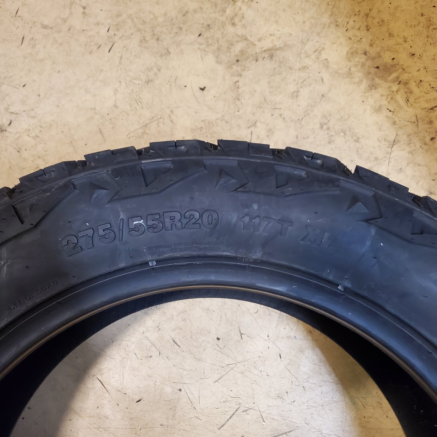 2 VENOM POWER TERRA HUNTER X/T BSW P 275 55 20 117T XL RUGGED TERRAIN TIRE TVPXT35