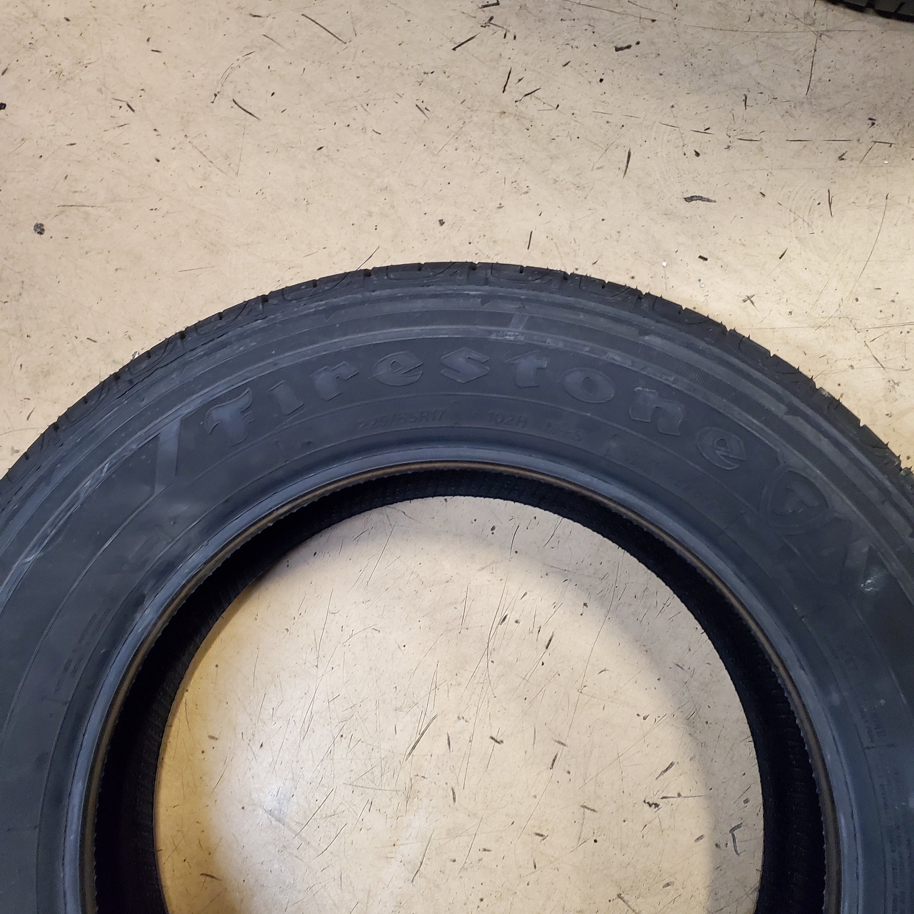 FIRESTONE DESTINATION LE2 BSW P 225 65 17 102H ALL SEASON TIRE 006578