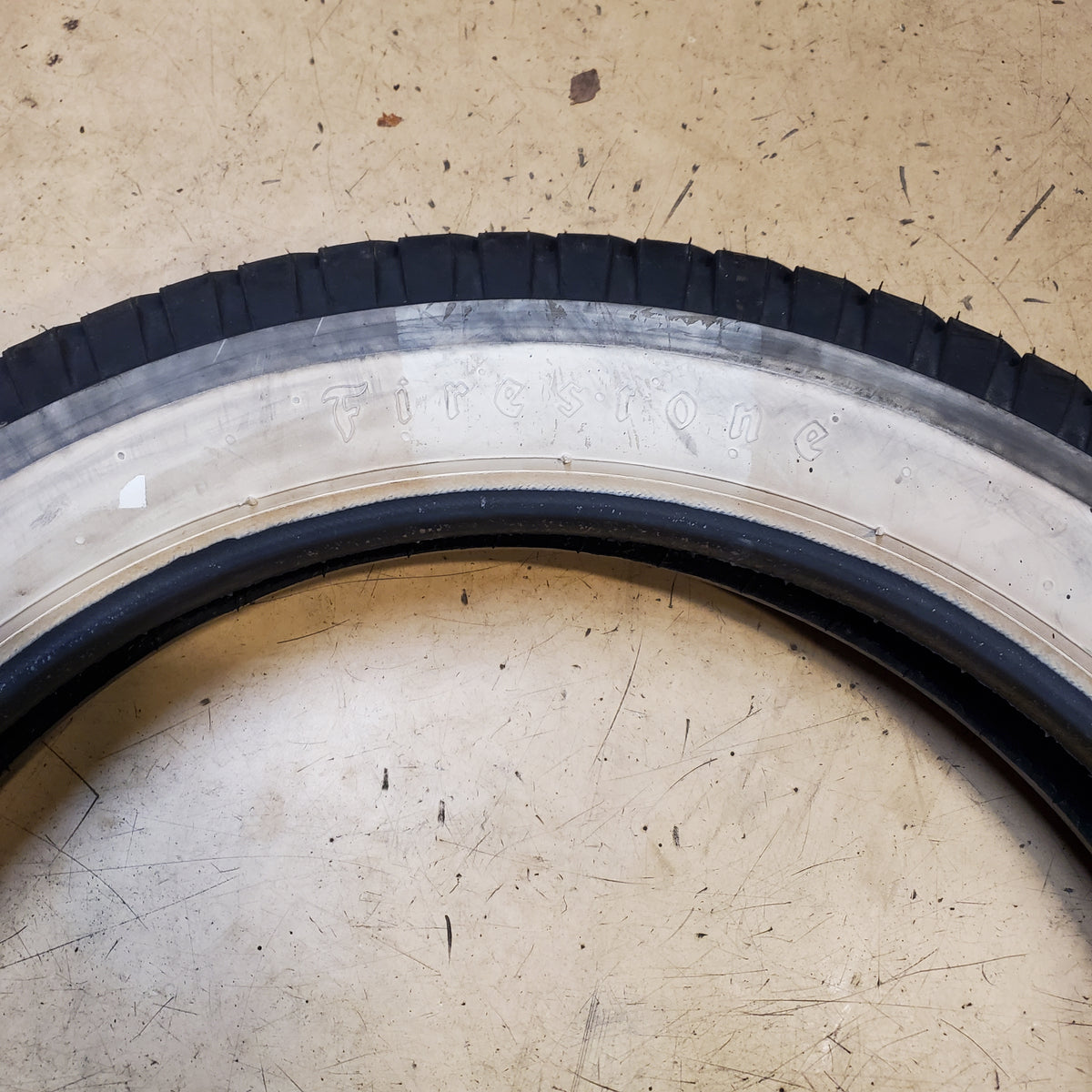 FIRESTONE 2.375 INCH WW 440 450 21 COKER TIRE 531200