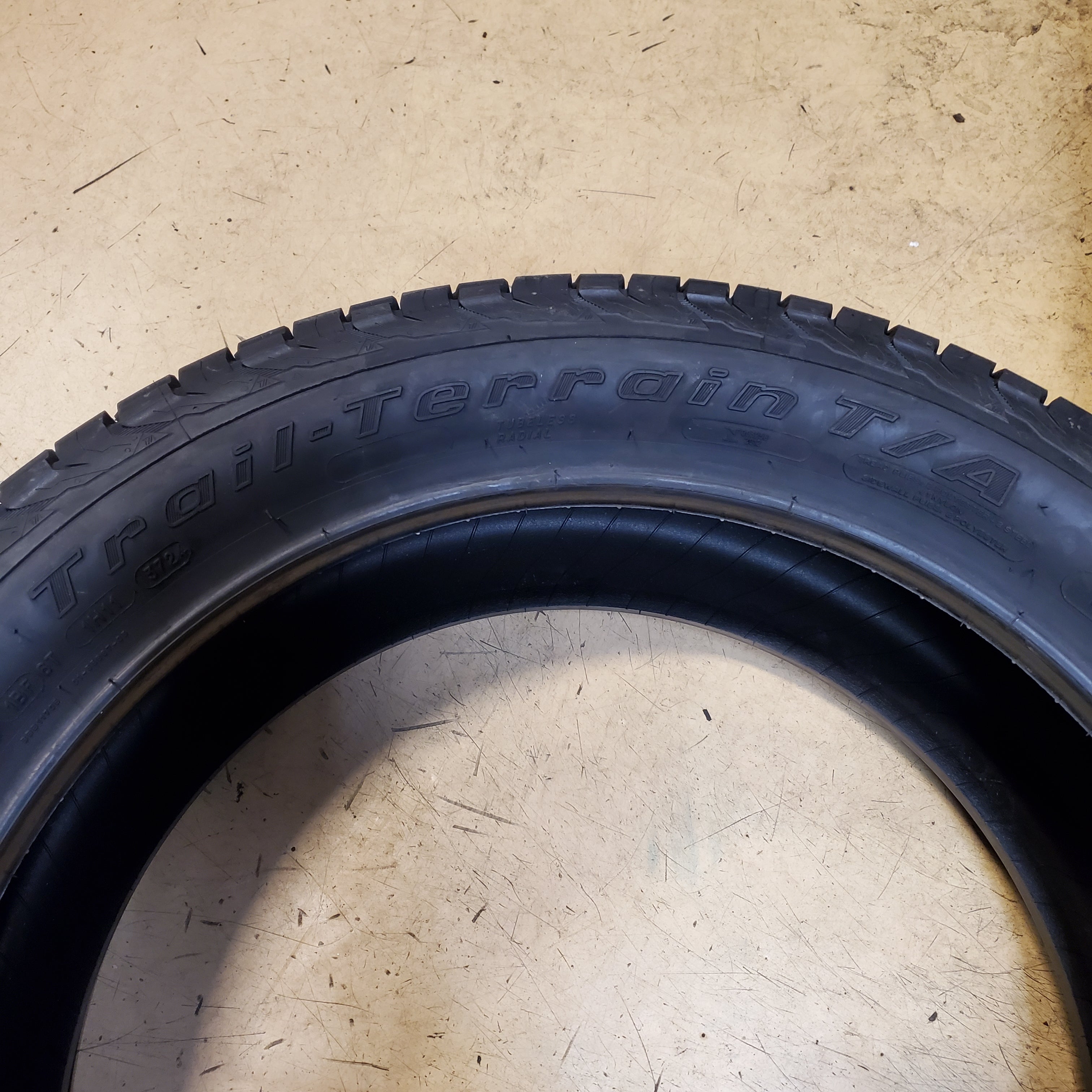 BFGOODRICH TRAIL TERRAIN T/A BSW P 285 45 22 114H XL ALL TERRAIN TIRE 56955