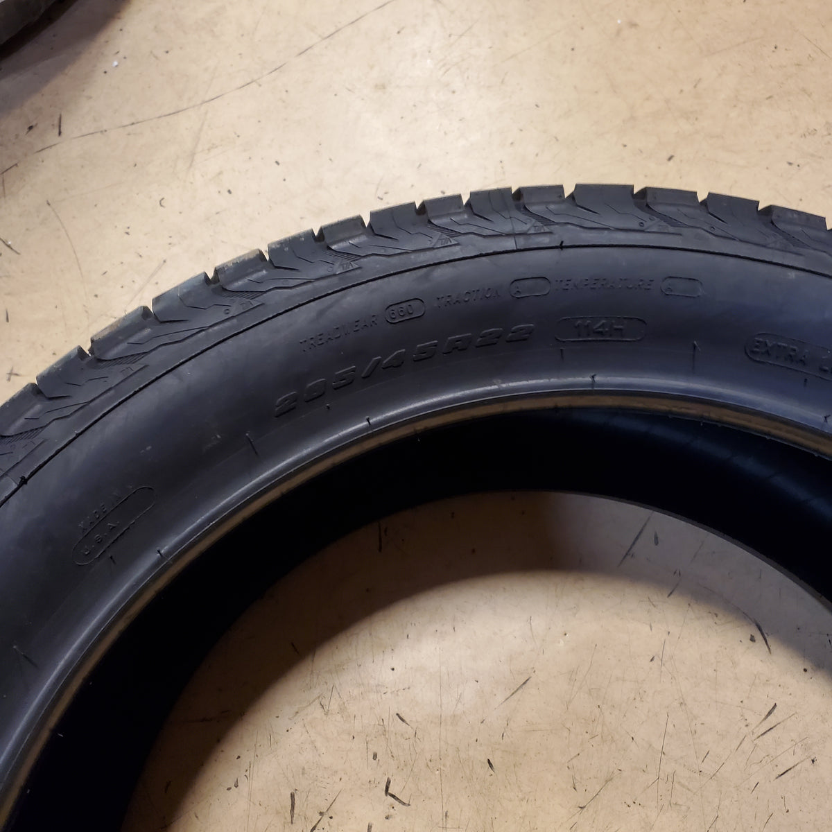 BFGOODRICH TRAIL TERRAIN T/A BSW P 285 45 22 114H XL ALL TERRAIN TIRE 56955