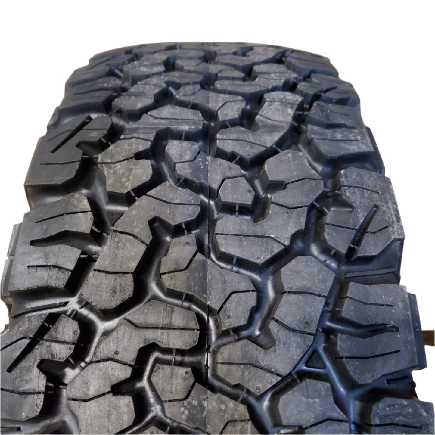 BFGOODRICH ALL-TERRAIN T/A KO2 RWL LT 275 65 18 123/120R 10 PLY TIRE 19463