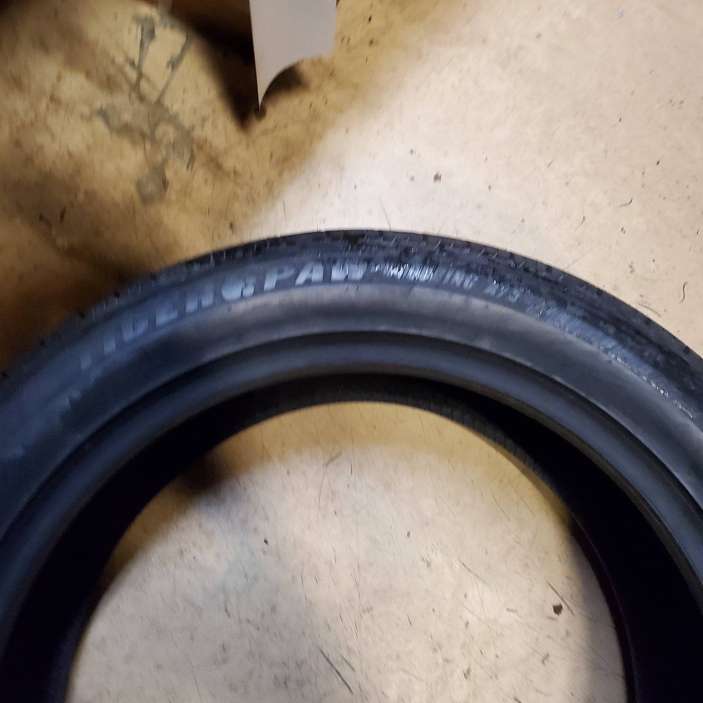 UNIROYAL TIGER PAW TOURING A/S BSW P 245 50 20 102V ALL SEASON TIRE 35428