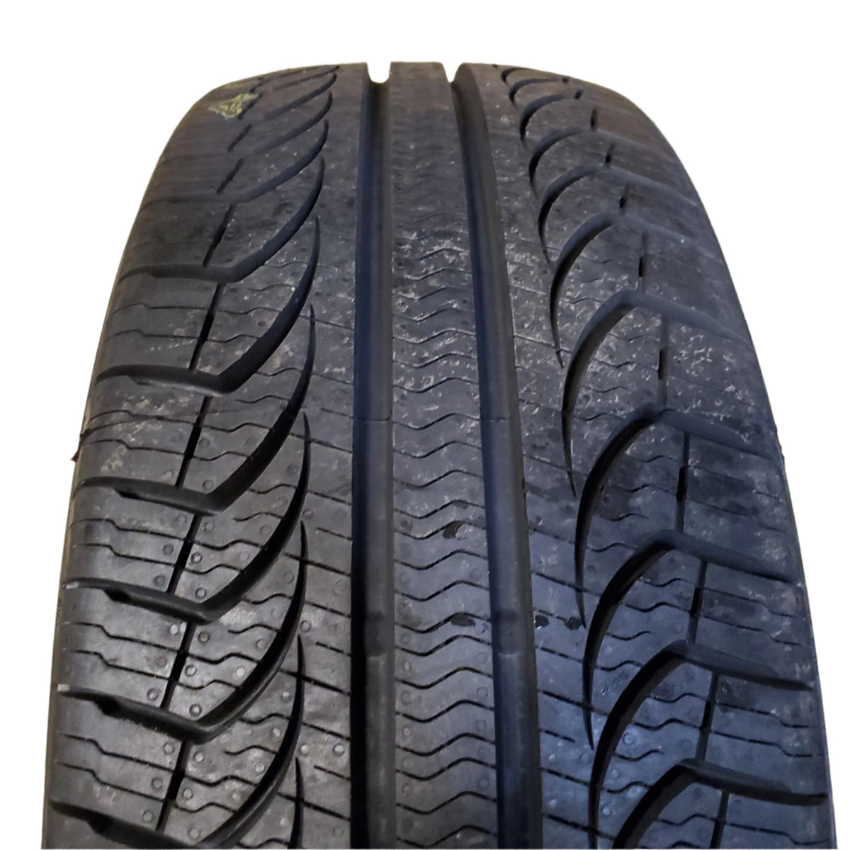 PIRELLI P4 PERSIST AS PLUS BSW P 225 55 17 97T ALL SEASON TIRE 4077800