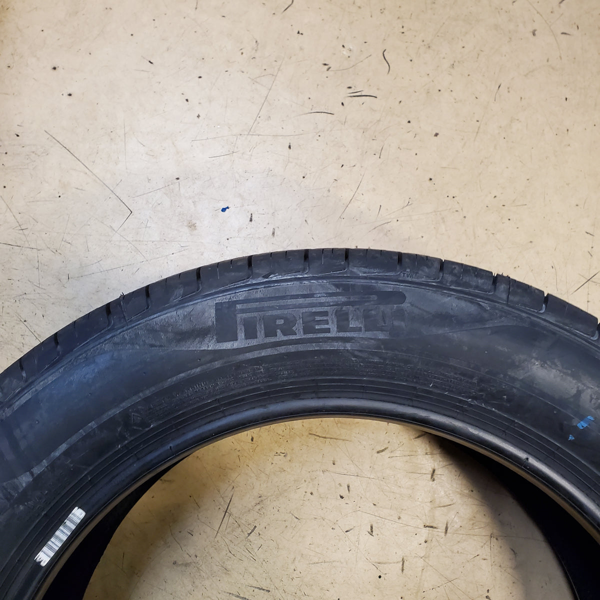 PIRELLI P4 PERSIST AS PLUS BSW P 225 55 17 97T ALL SEASON TIRE 4077800