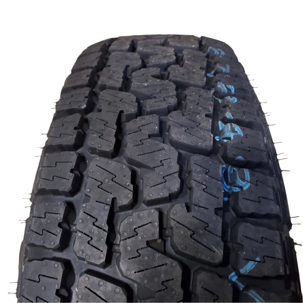 PIRELLI SCORPION ALL TERRAIN PLUS BSW P 225 65 17 102H TIRE 2724900