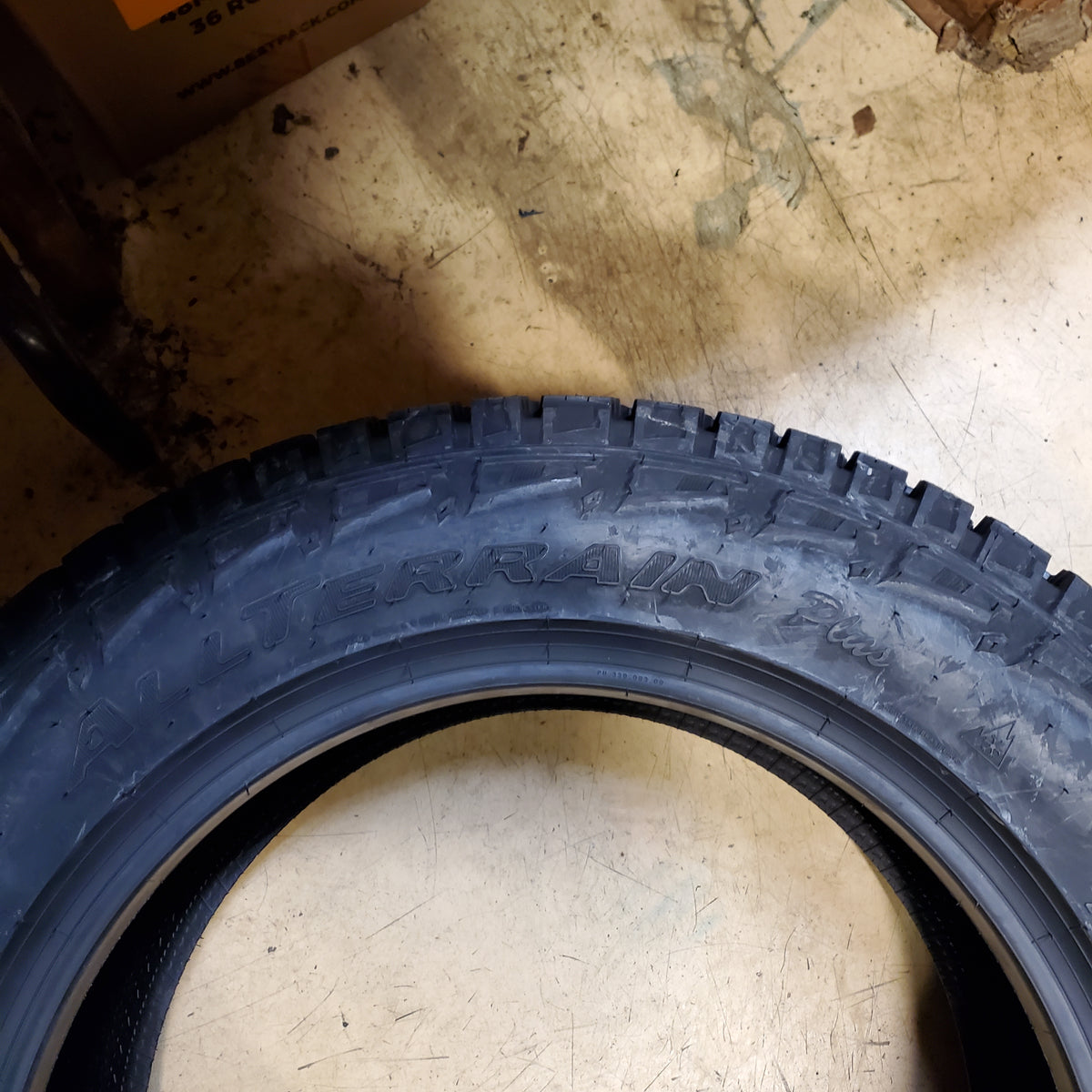 PIRELLI SCORPION ALL TERRAIN PLUS BSW P 225 65 17 102H TIRE 2724900