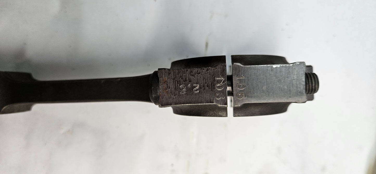 PORSCHE 944 928 S4 1983-1991 OEM PISTON CONNECTING ROD 944.103.110.0RARST