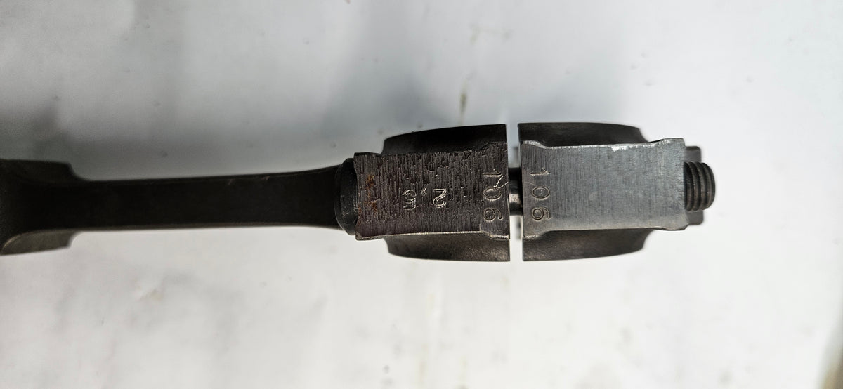 PORSCHE 944 928 S4 1983-1991 OEM PISTON CONNECTING ROD 944.103.110.0RARST