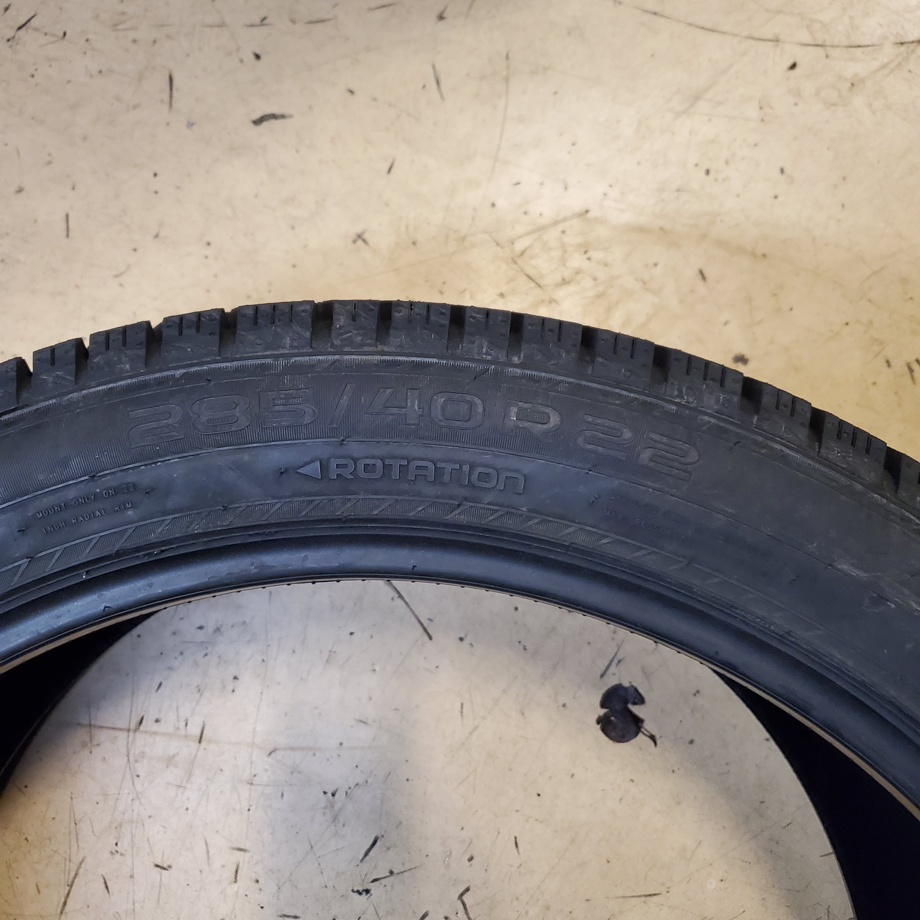4 NOKIAN HAKKAPELIITTA R5 SUV BSW P 285 40 22 110T XL WINTER EV TIRE T432266