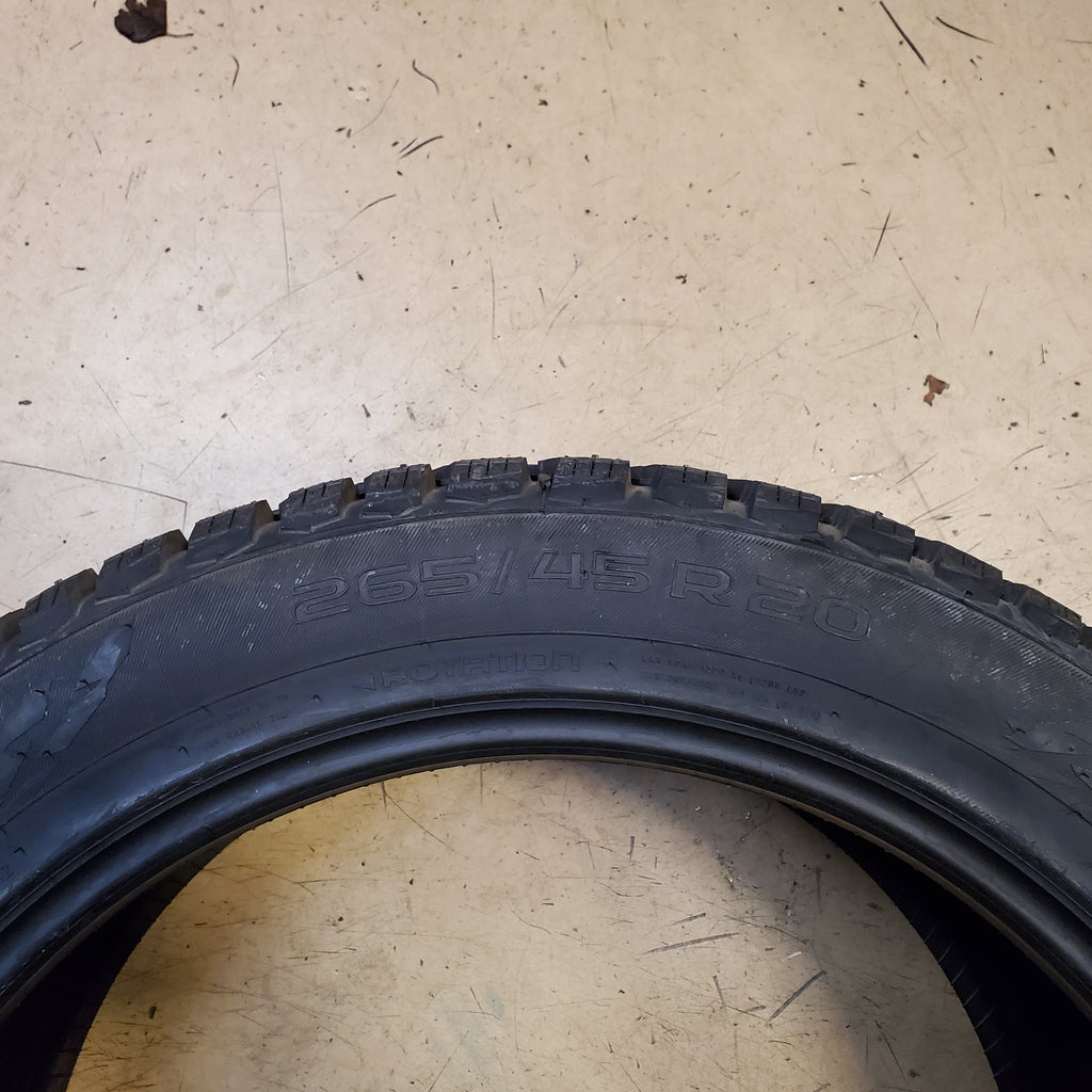 NOS NOKIAN HAKKAPELIITTA 9 SUV STUDDED BSW P 265 45 20 108T XL TS32268