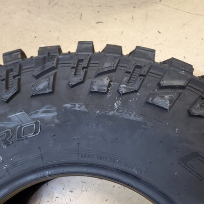 COOPER DISCOVERER STT PRO BSW LT 37 12.50 17 124Q 8PLY MUD TIRE 170129006