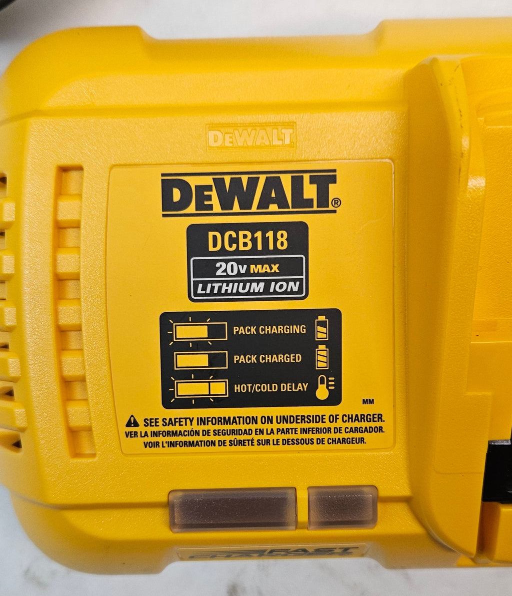 DEWALT 60V MAX CHIPPING HAMMER KIT 22 LB. CORDLESS SDS MAX DCH892X1