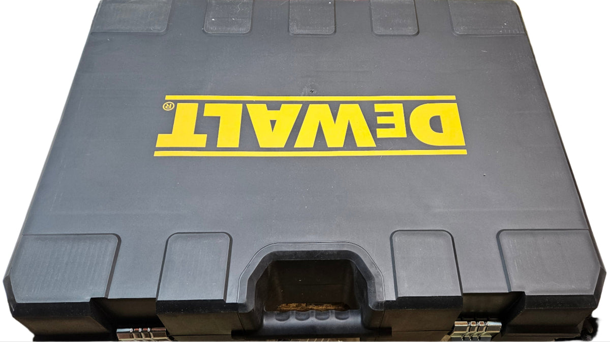 DEWALT 60V MAX CHIPPING HAMMER KIT 22 LB. CORDLESS SDS MAX DCH892X1