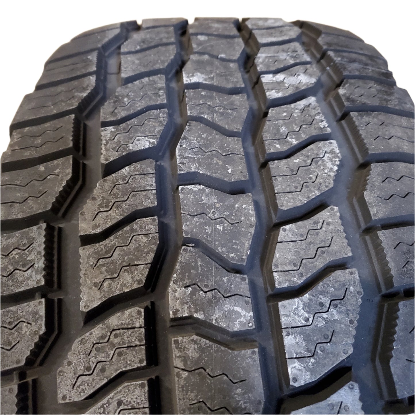 COOPER DISCOVERER AT3 XLT LT 35 12.50 18 128R 12 PLY ALL TERRAIN TIRE 170049002